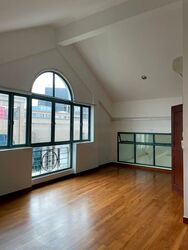 Fifth Avenue Condominium (D10), Condominium #478297911